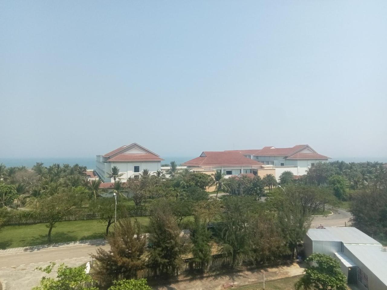 Cua Dai Beach Hotel View Beach & River An Luong Eksteriør billede