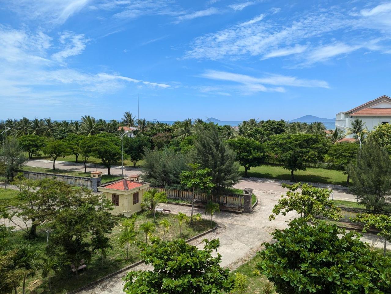 Cua Dai Beach Hotel View Beach & River An Luong Eksteriør billede